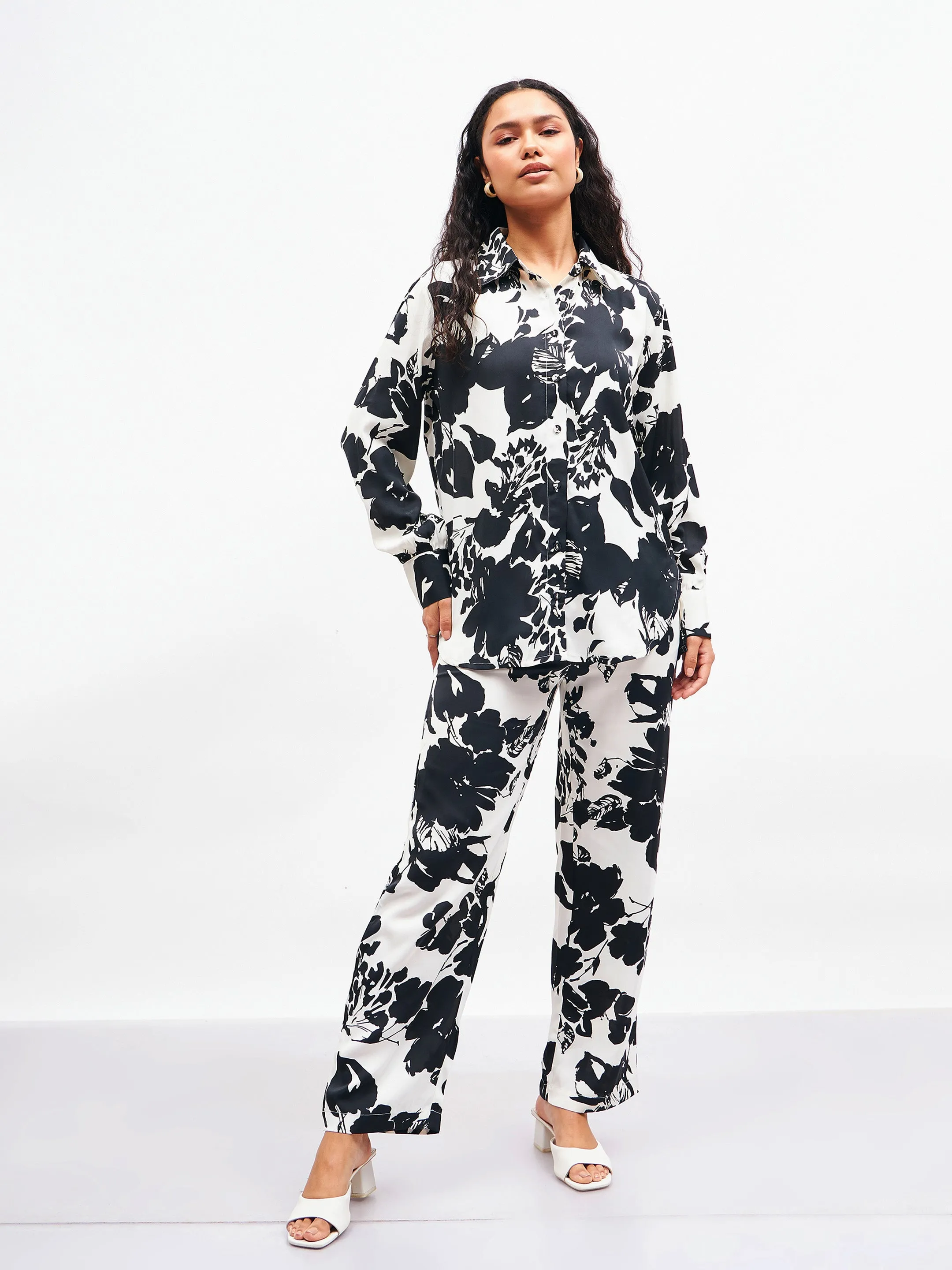 Women Black & White Floral Lounge Shirt With Pants