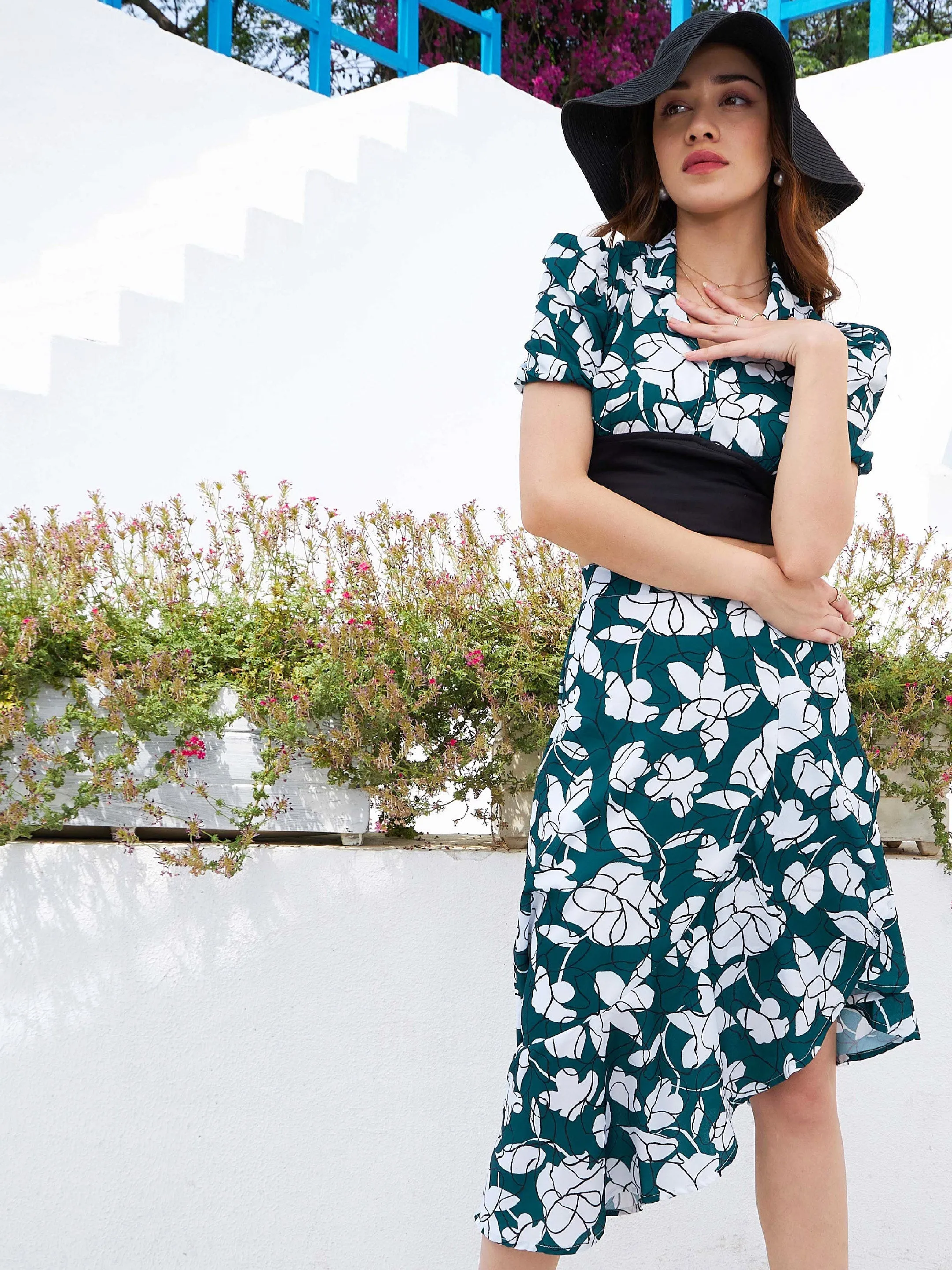 Women Emerald Green Floral Crop Top With Ruffle Skirt