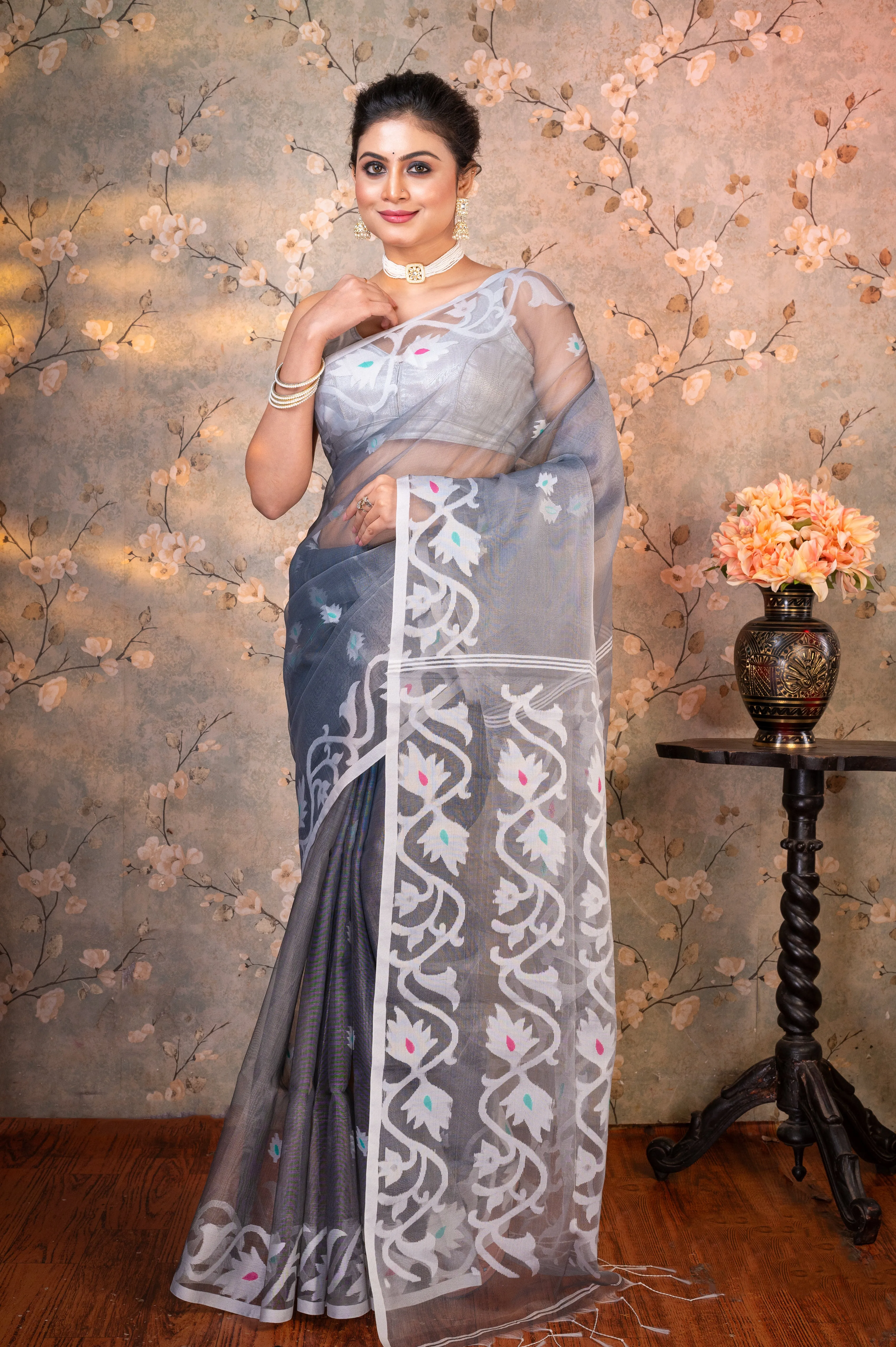 Women Grey Pure Muslin Saree With Off-White Woven Motifs